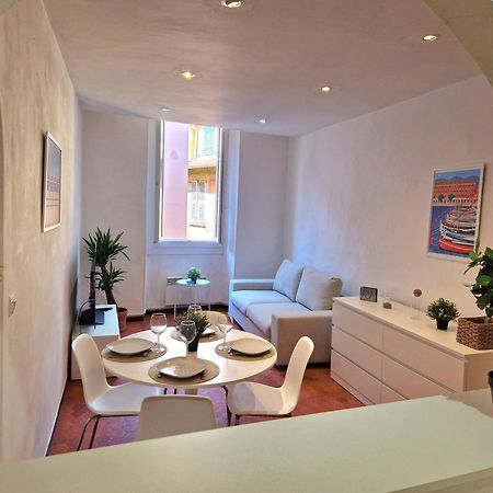 Sublime Appartement 4P Classe Dans Le Vieux-Nizza Exterior foto