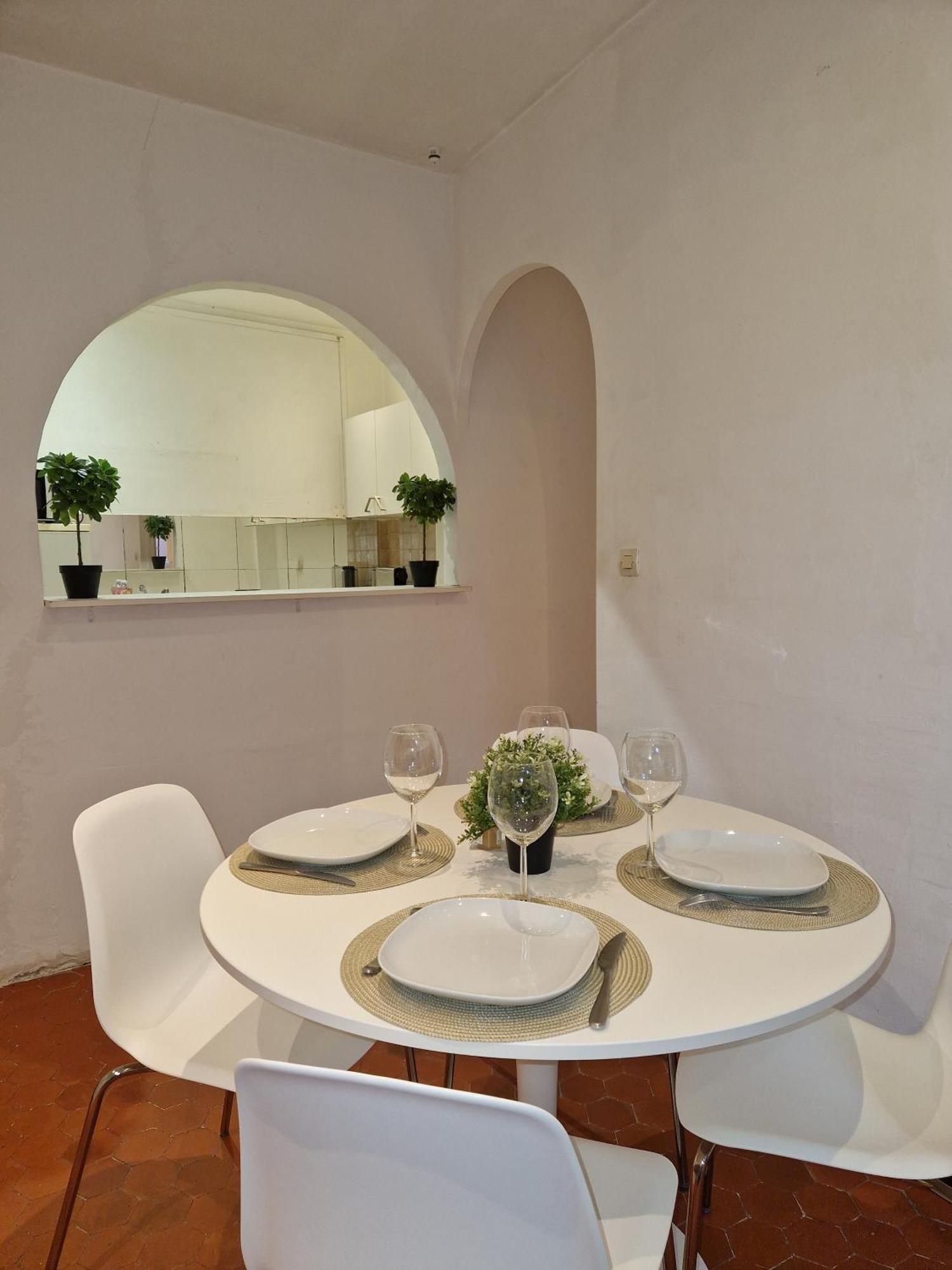 Sublime Appartement 4P Classe Dans Le Vieux-Nizza Exterior foto
