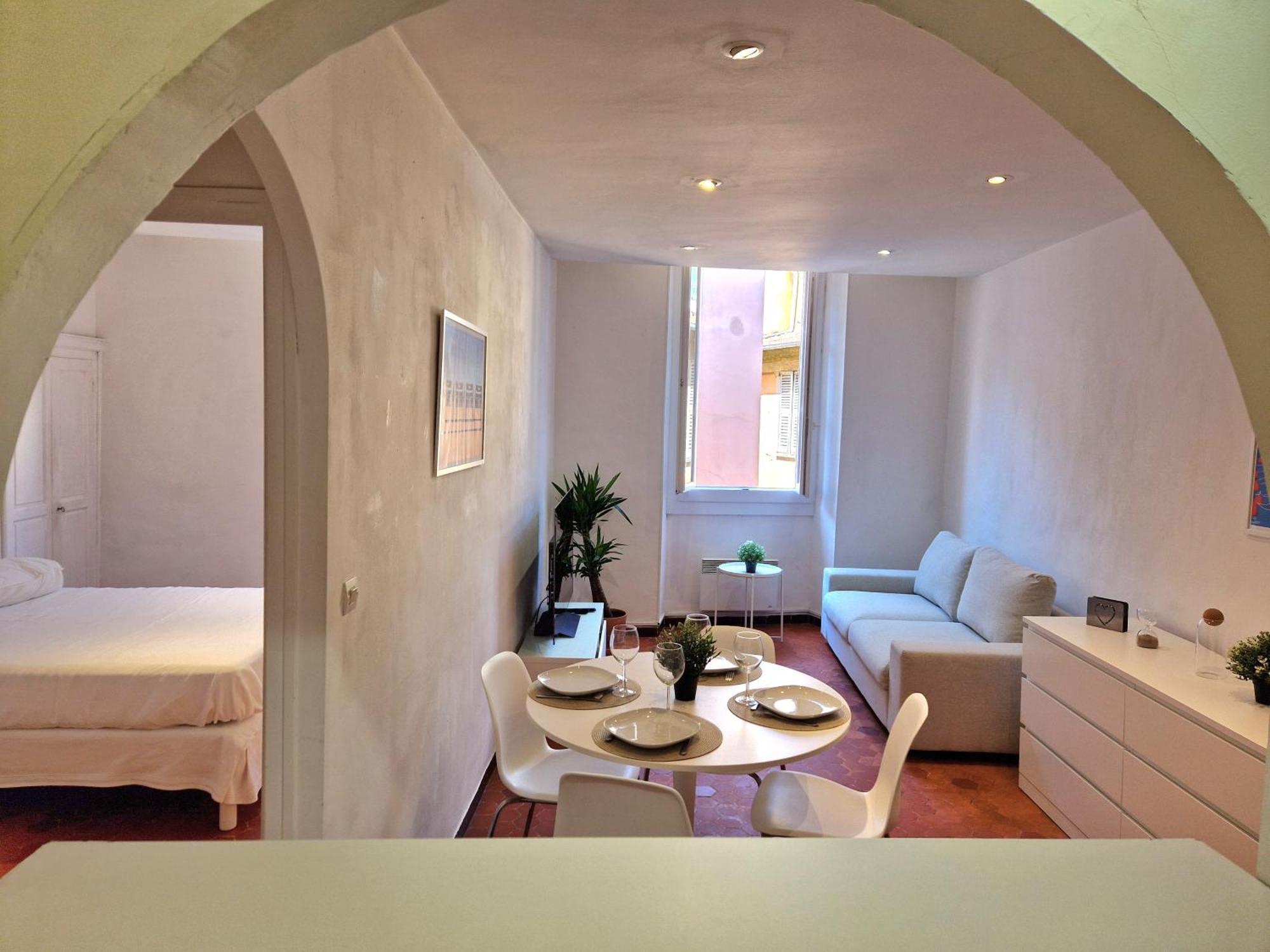 Sublime Appartement 4P Classe Dans Le Vieux-Nizza Exterior foto